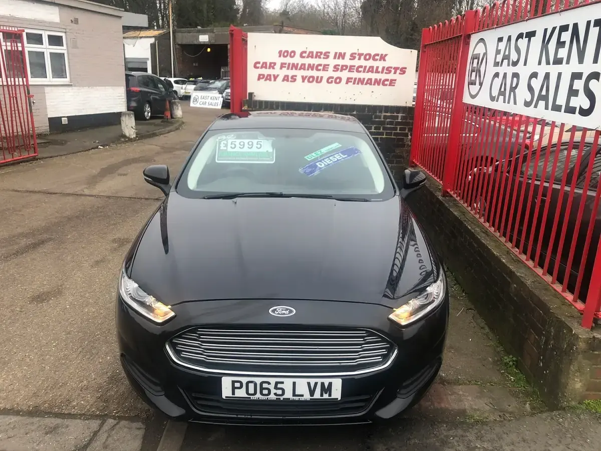 Used Ford Mondeo Style 2022 Black Hatchback