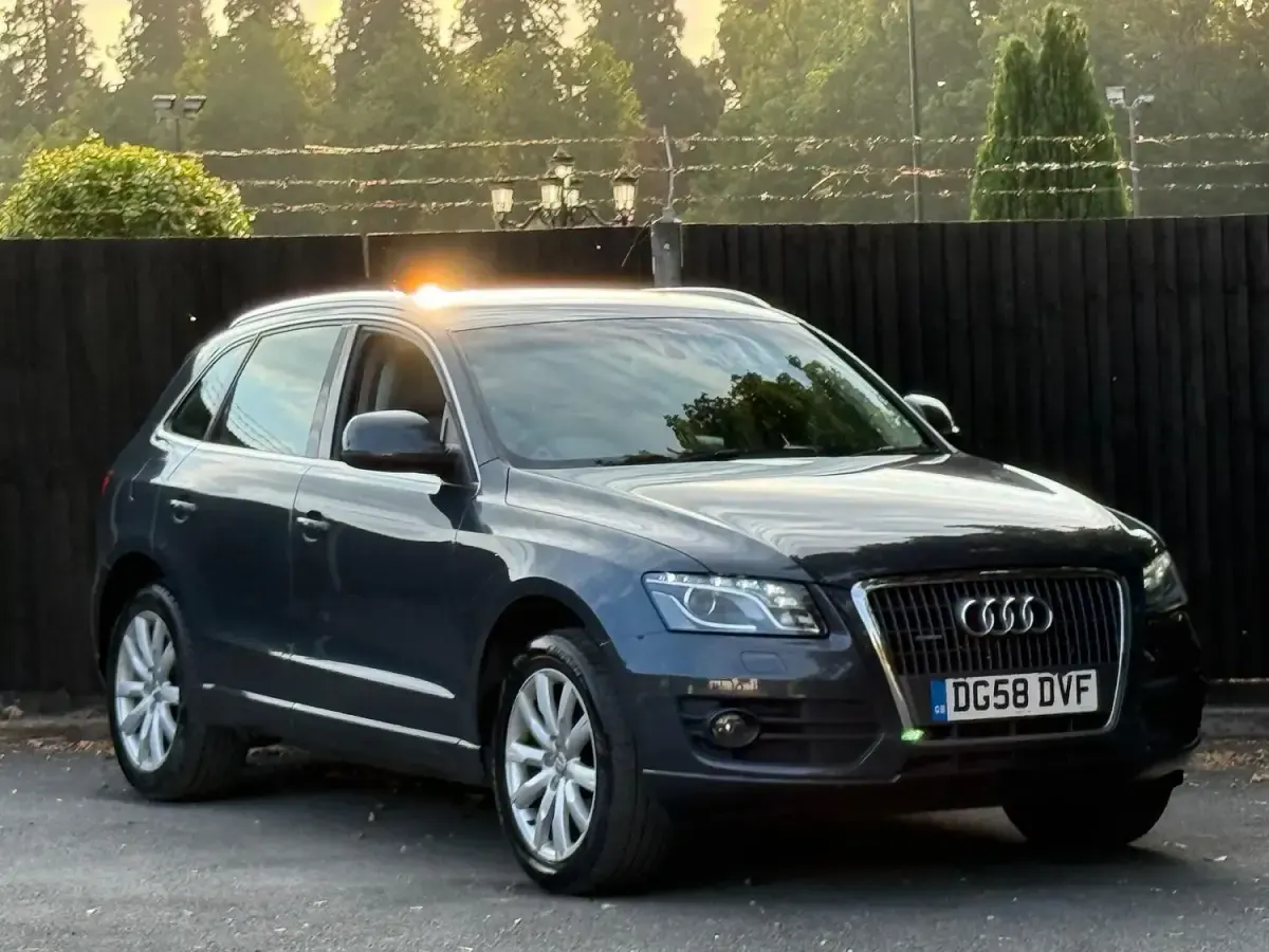 Used Audi Q5 Premium 2009 Grey SUV