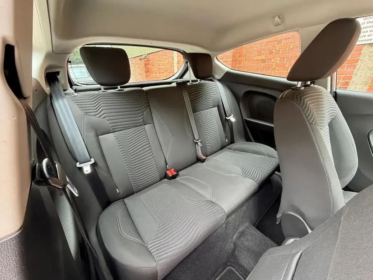 Used Ford Fiesta Zetec 2013 Silver Hatchback