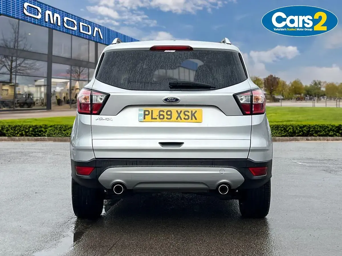 Used Ford Kuga Titanium 120 HP (88 kW) 2018 Silver SUV