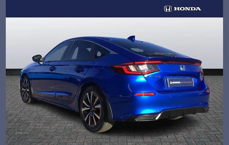 Used Honda Civic Elegance 143 HP (105 kW) 2023 Blue Hatchback