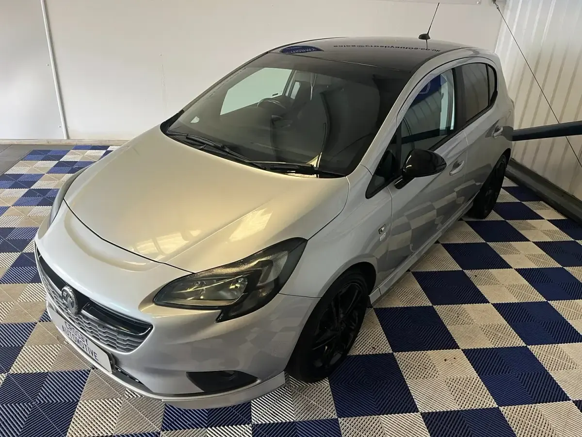 Used Vauxhall Corsa Edition 88 HP (64 kW) 2016 Silver Hatchback