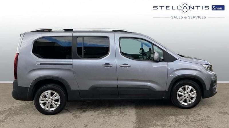 Grey Used 2021 Peugeot Rifter Allure MPV | £15,794 (Good price) - Image 1/4