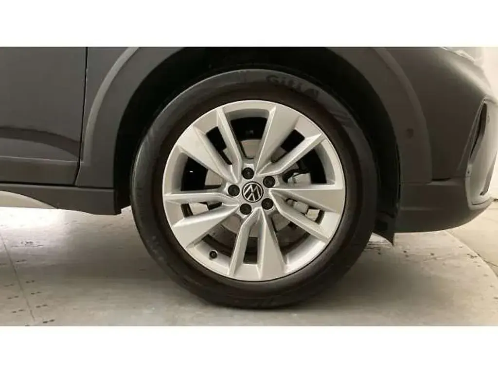 Used VW Taigo Match 115 HP (84 kW) 2025 Deep black pearl SUV