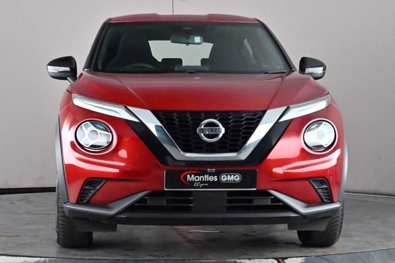 Used Nissan Juke Acenta 117 HP (86 kW) 2020 Red SUV