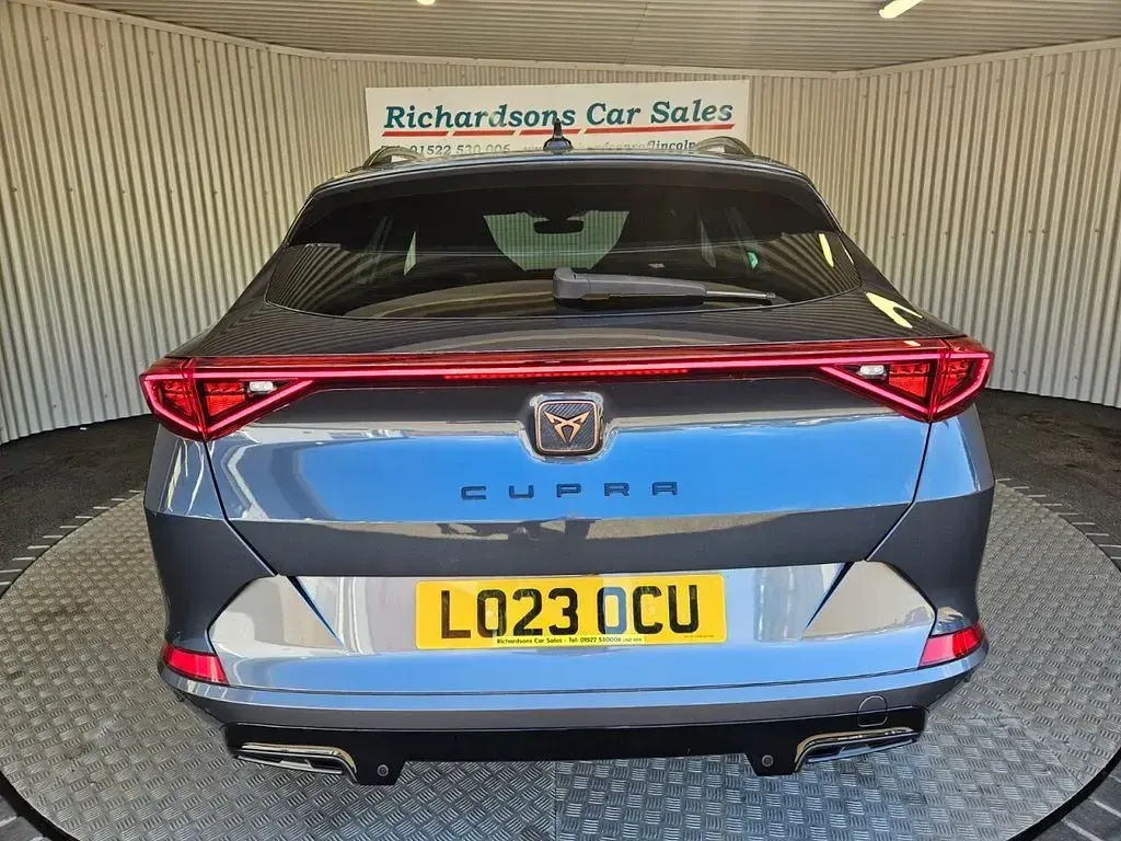 Used Cupra Formentor 150 HP (110 kW) 2023 Grey SUV