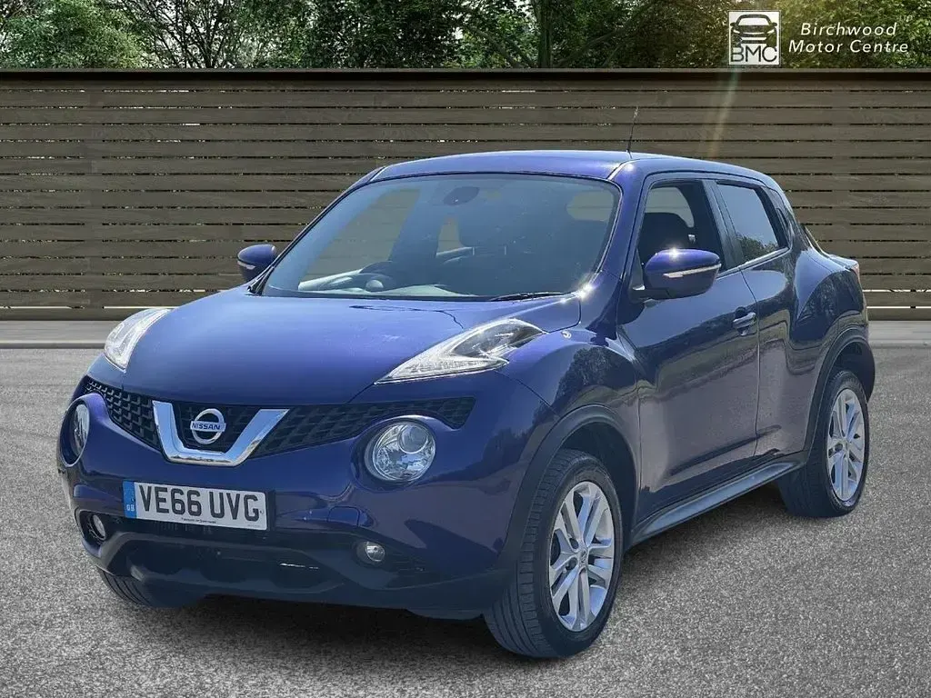 Used Nissan Juke N-Connecta 115 HP (84 kW) 2016 Blue SUV