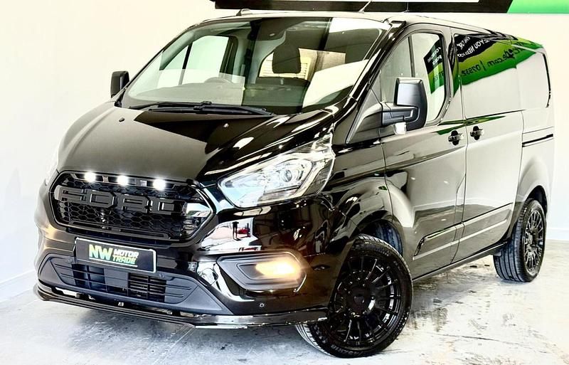 Usado Ford Transit Custom Limited 130 HP (95 kW) 2019 Preto Van