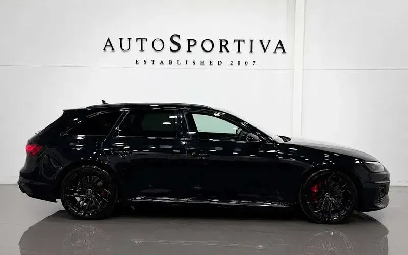 Used Audi RS4 Sport 450 HP (330 kW) 2024 Black Estate