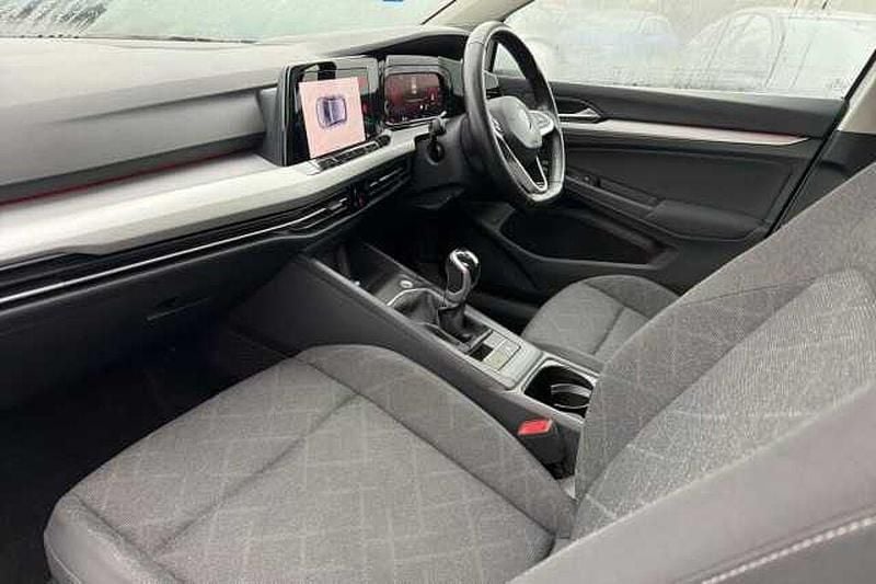 Used VW Golf VIII 130 HP (95 kW) 2020