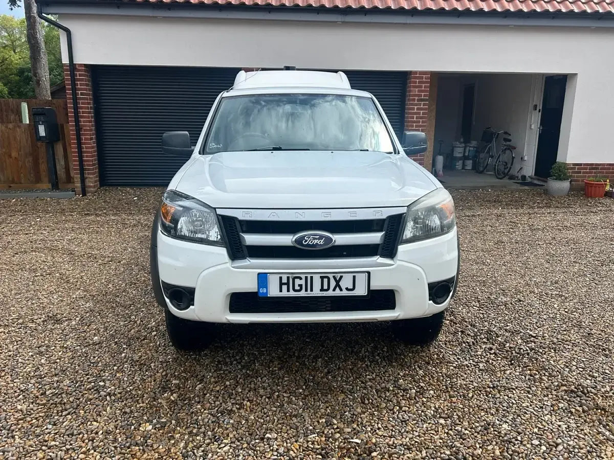 Used Ford Ranger XL 143 HP (105 kW) 2011 White Pickup