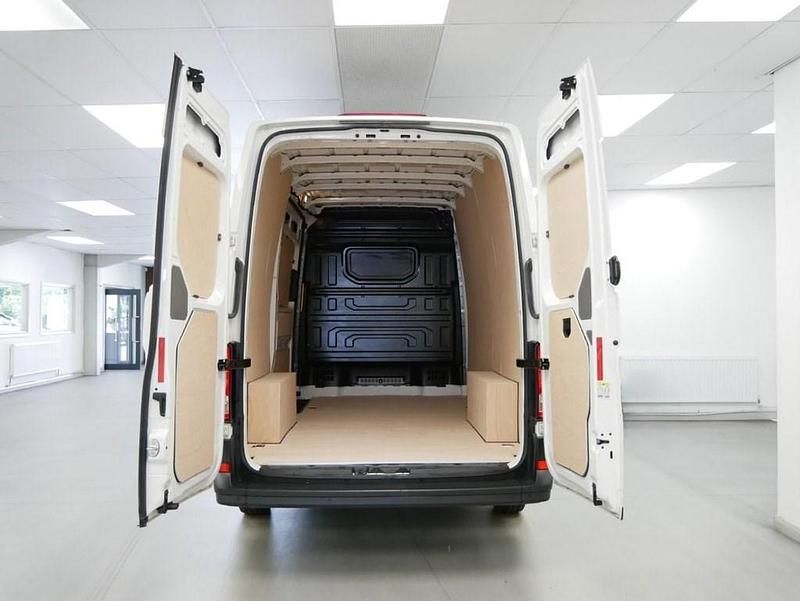 Used VW Crafter Edition 102 HP (75 kW) 2023 White Van