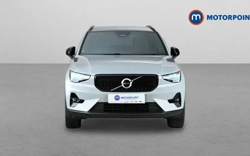 Used Volvo XC40 Plus 163 HP (119 kW) 2026 SUV
