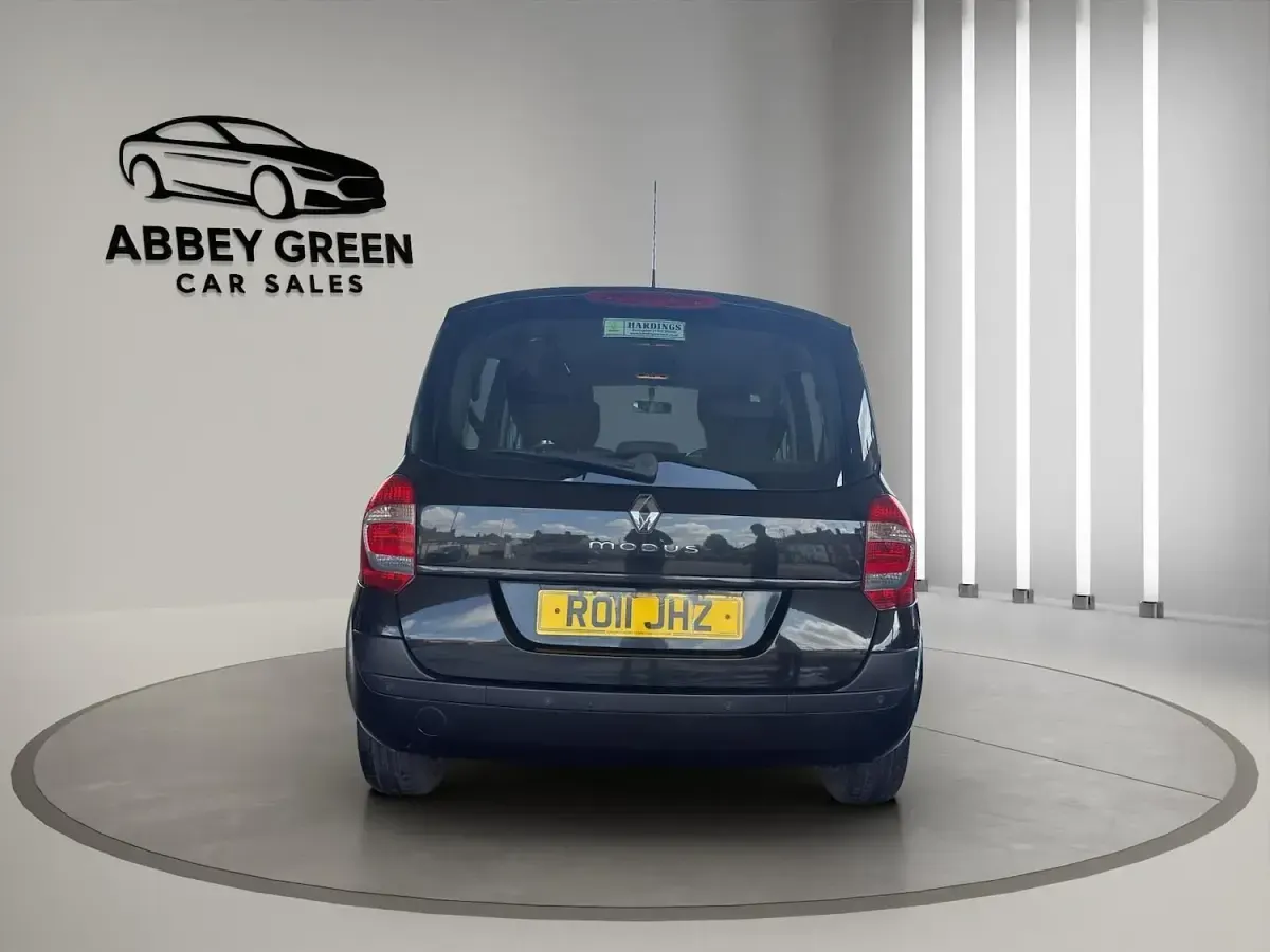 Used Renault Grand Modus Dynamique 2011 Black MPV