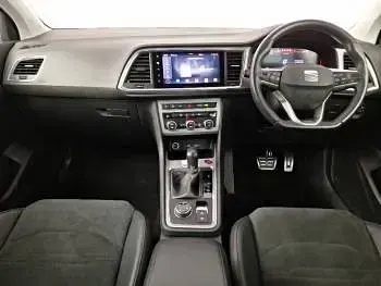 Begagnad Seat Ateca 4Drive 190 HK (139 kW) 2023 Grön SUV