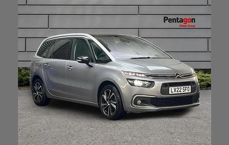 Used Citroën C4 SpaceTourer PureTech 128 HP (94 kW) 2022 Grey MPV