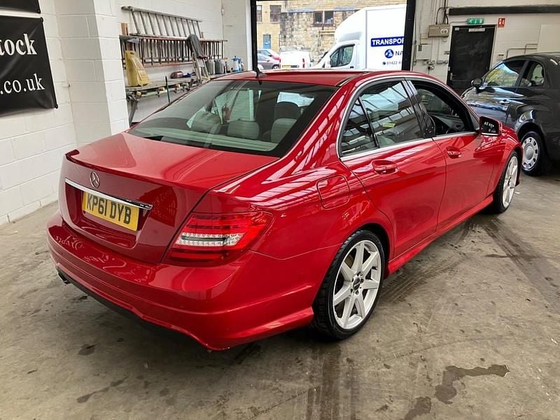 Used Mercedes C220 Sport Edition 2011 Red Sedan