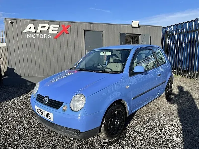 Used VW Lupo 75 HP (55 kW) 2001 Blue Hatchback