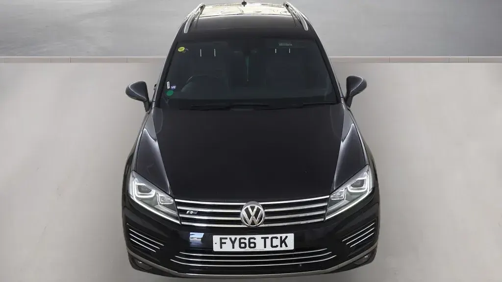 Used VW Touareg R-line 262 HP (192 kW) 2016 Black SUV