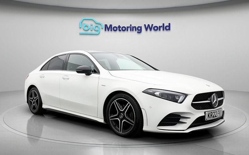 Used Mercedes A200 AMG line 150 HP (110 kW) 2022 White Sedan