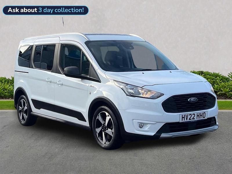White Used 2022 Ford Grand Tourneo Connect Active MPV | £20,499 (Fair price) - Image 1/4