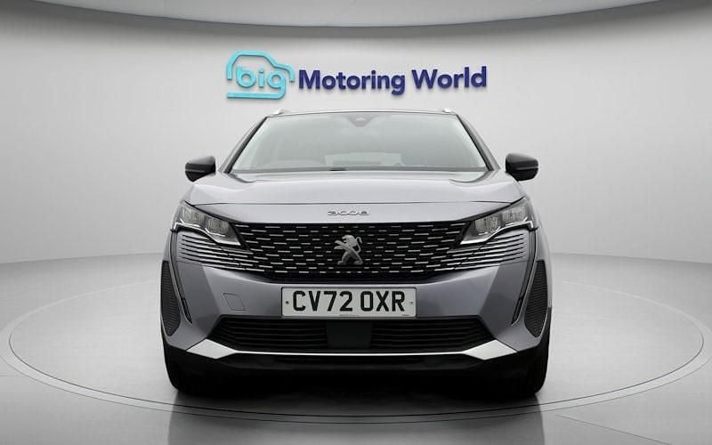 Used Peugeot 3008 Allure+ 131 HP (96 kW) 2022 Grey SUV