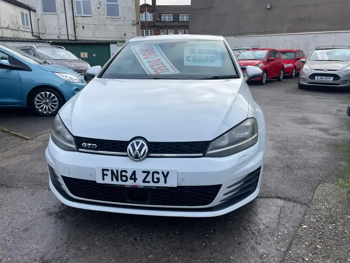 Used VW Golf VII GTD 2014 White Hatchback