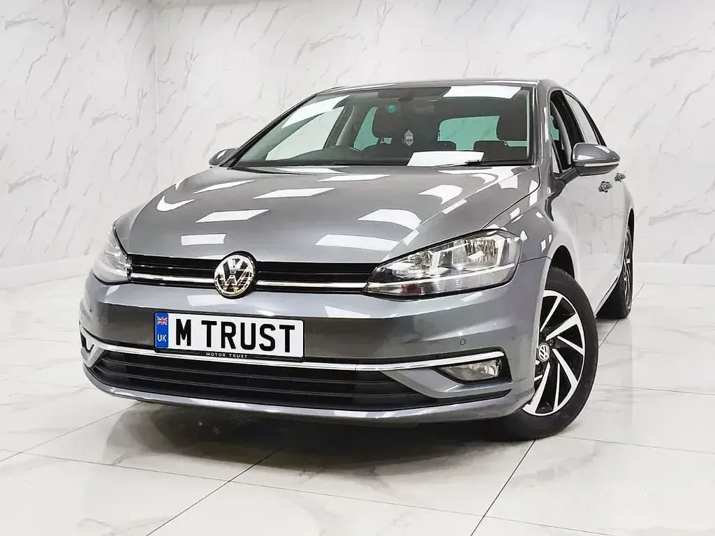 Used VW Golf VII Match 150 HP (110 kW) 2019 Grey Hatchback