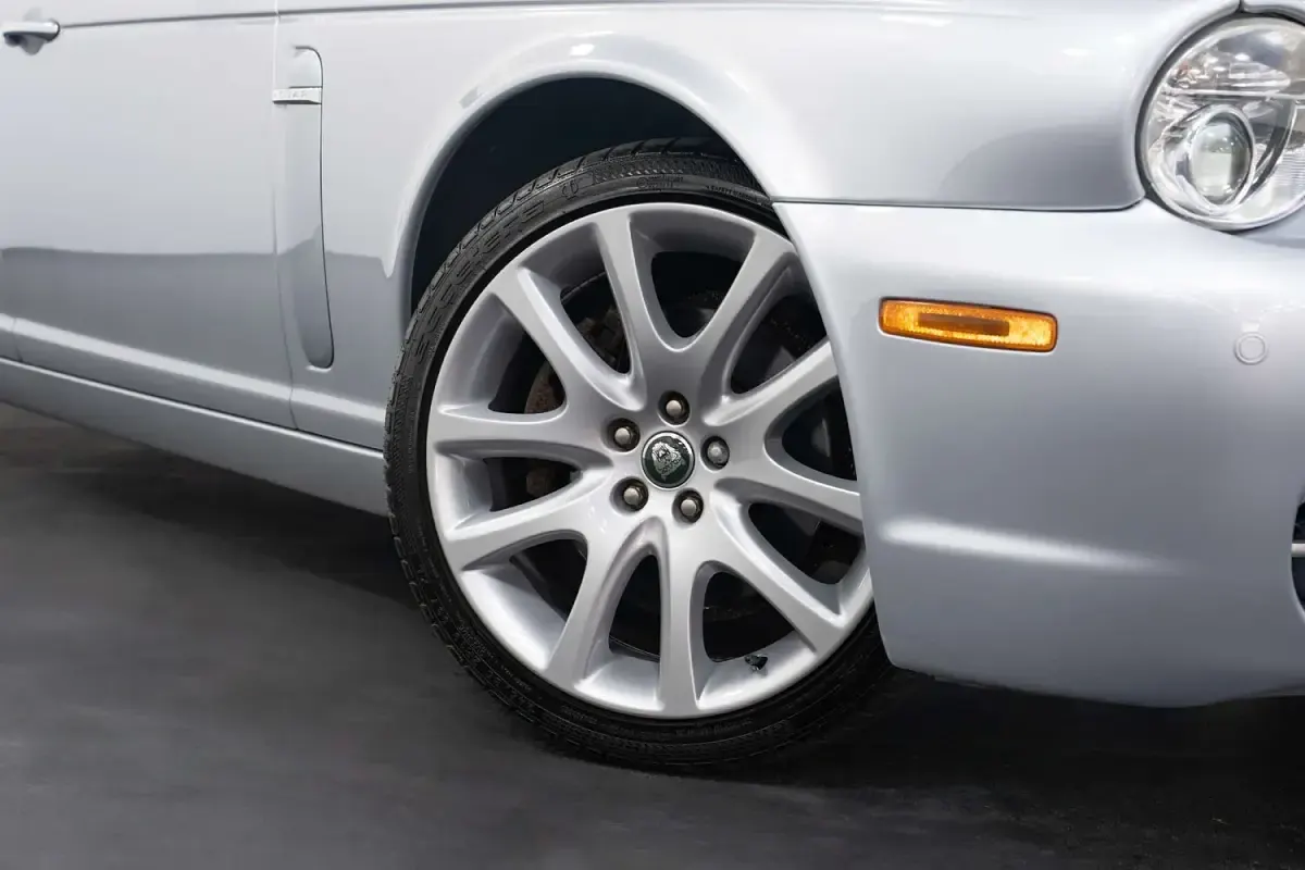 Used Jaguar XJ Sovereign 2007 Silver Sedan