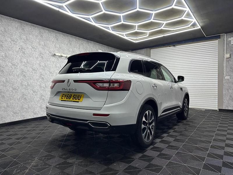 Used Renault Koleos Iconic 175 HP (128 kW) 2018 White SUV
