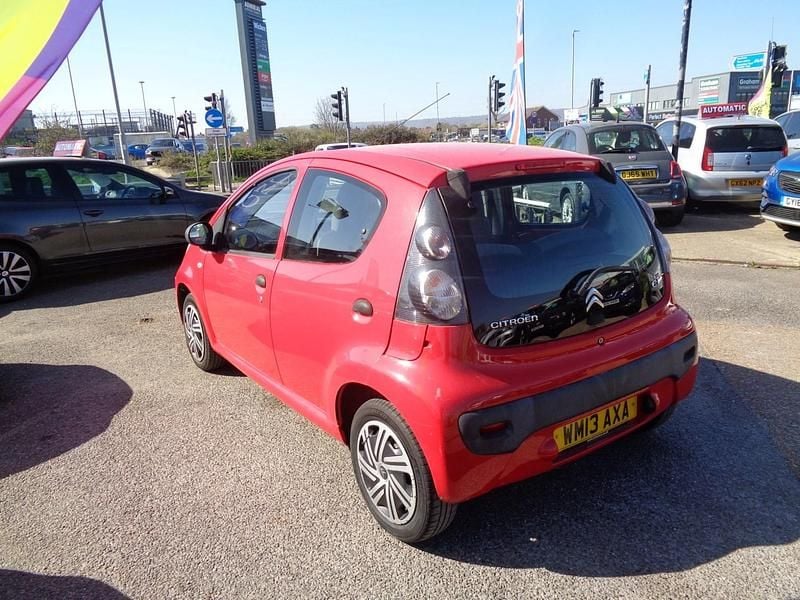Used Citroën C1 68 HP (50 kW) 2013 Red Hatchback