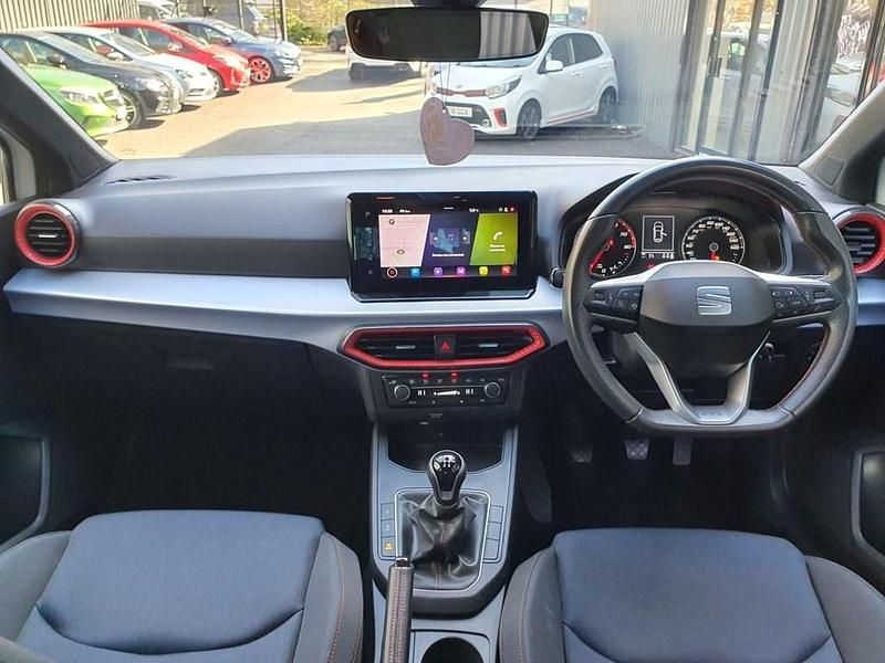 Used Seat Ibiza FR 95 HP (69 kW) 2022 White Hatchback