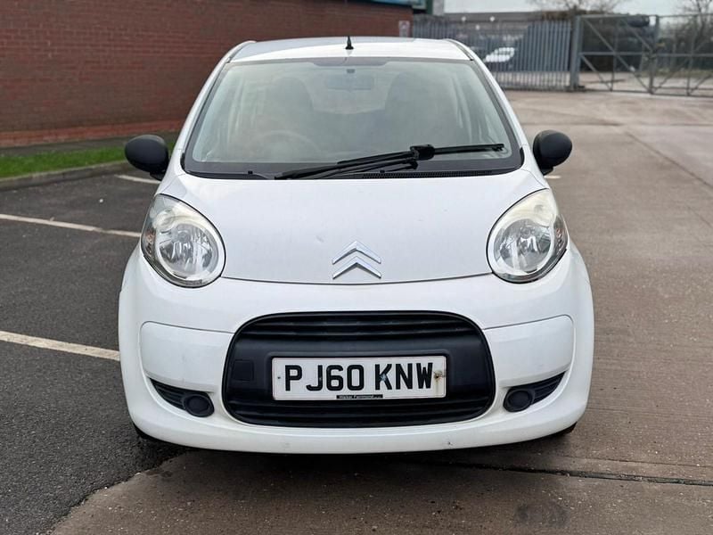 White Used 2011 Citroën C1 Hatchback | £1,199 (Good price) - Image 1/4