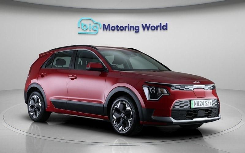 Used Kia Niro 150 kW (204 HP) 2025 SUV