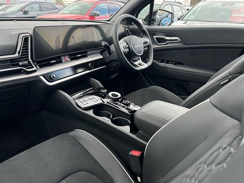 Used Kia Sportage GT-Line 157 HP (115 kW) 2025 White SUV