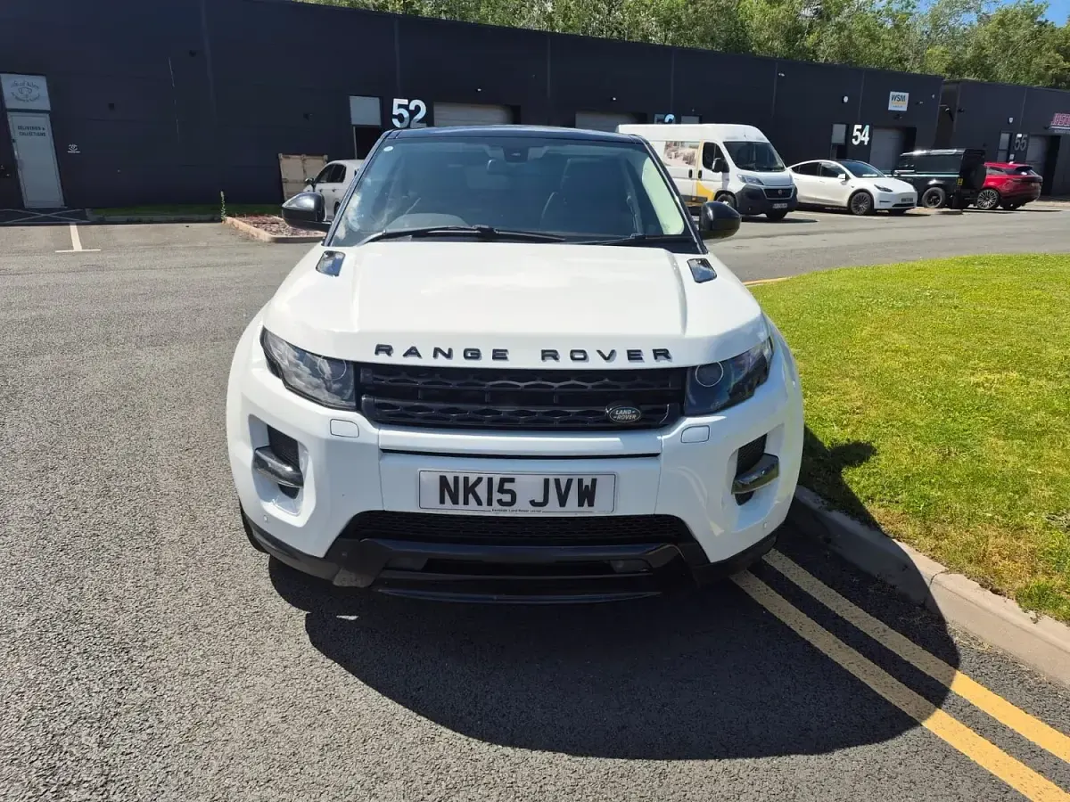 Used Land Rover Range Rover evoque Dynamic 2015 White Estate