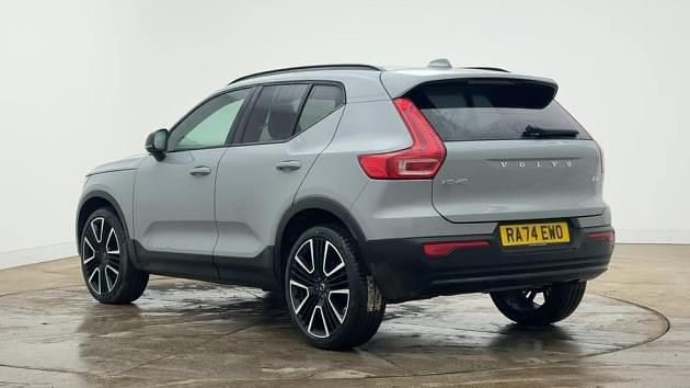 Used Volvo XC40 Ultra 197 HP (144 kW) 2025 Vapour grey SUV