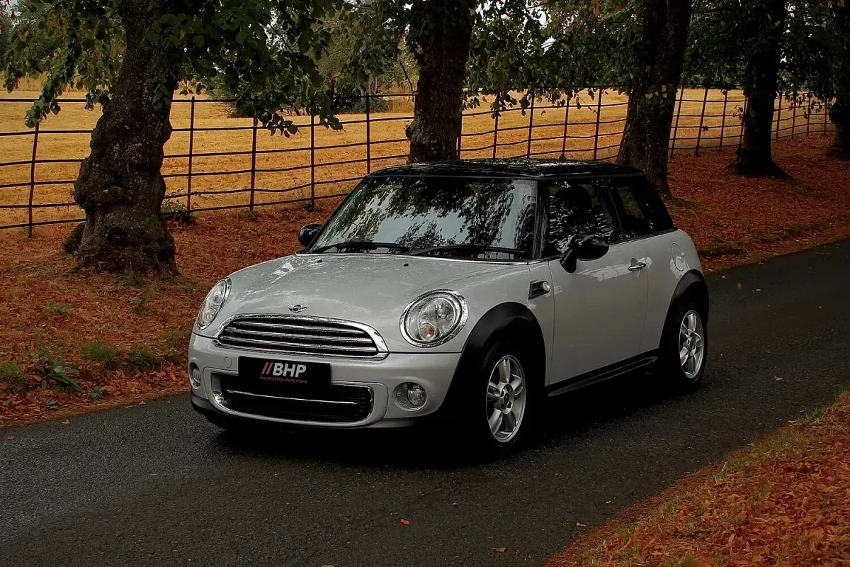 Used Mini Cooper Hatch 2013 Silver Hatchback