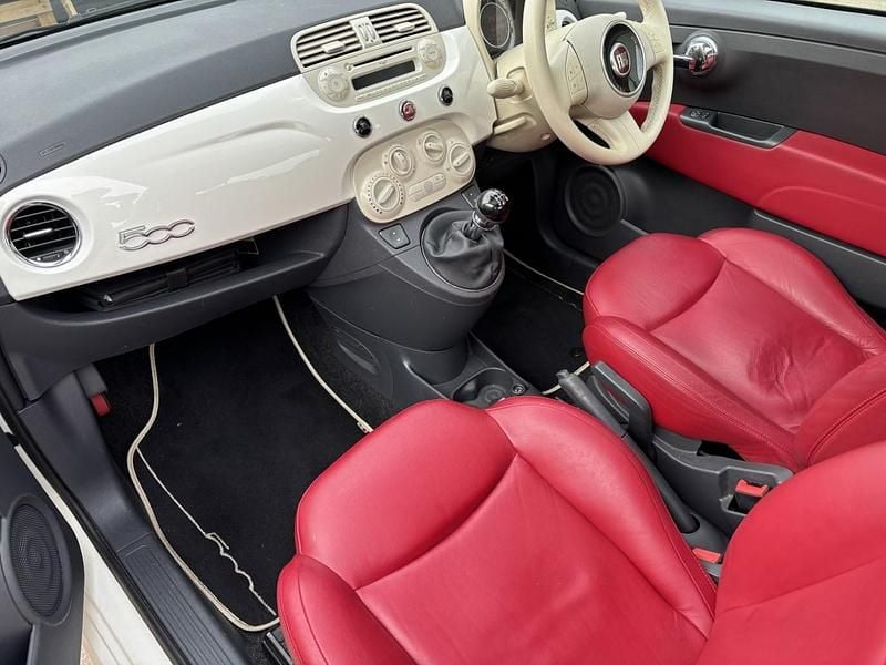 Used Fiat 500 Lounge 69 HP (50 kW) 2008 White Hatchback