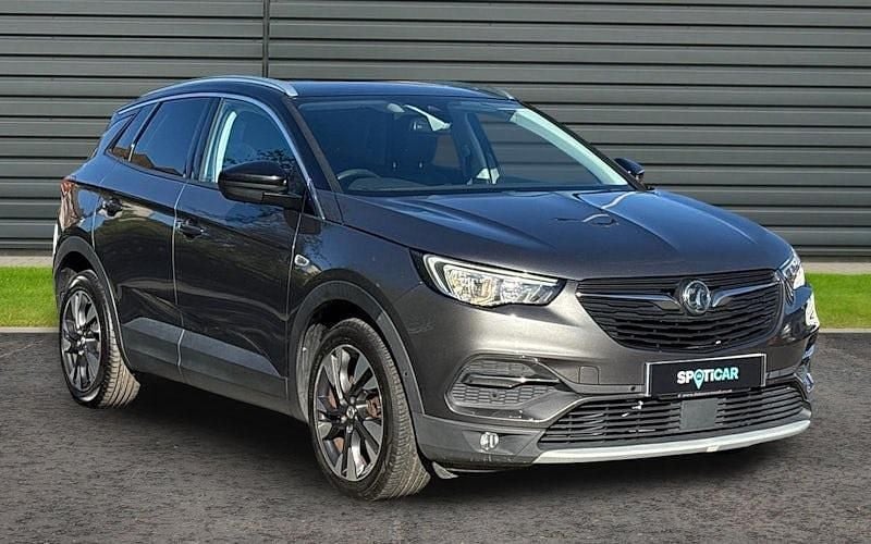 Usado Vauxhall Grandland X Sport 131 HP (96 kW) 2018 SUV