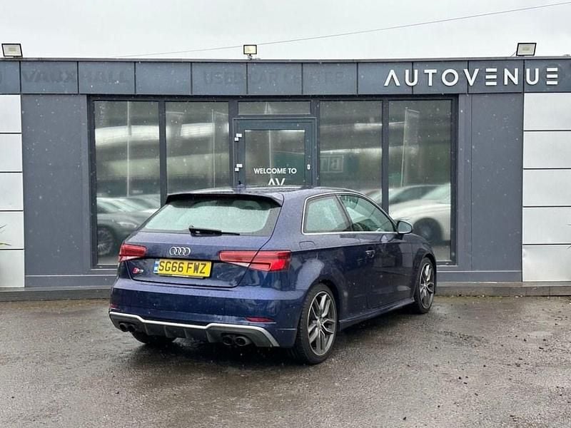 Used Audi S3 Sportback Advanced 310 HP (228 kW) 2016 Blue Hatchback