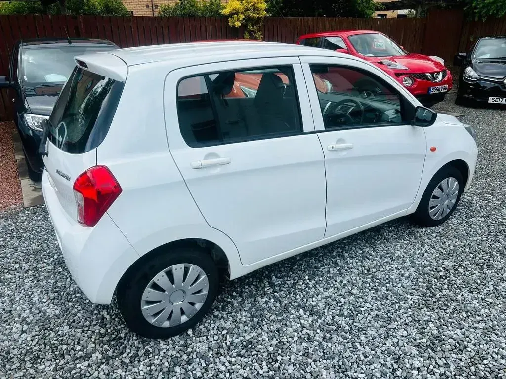 Used Suzuki Celerio 68 HP (50 kW) 2018 White Hatchback