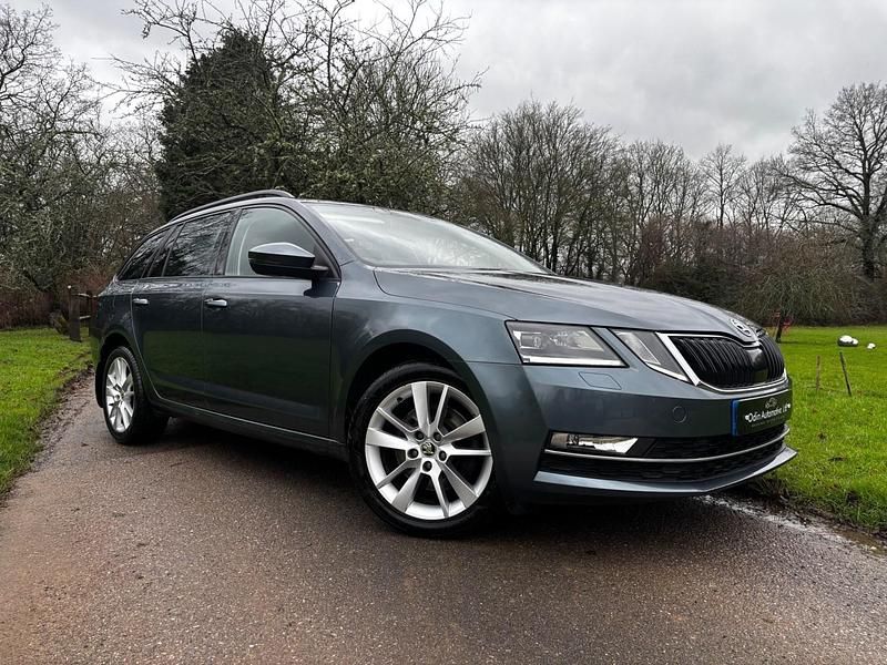 Used Skoda Octavia SE L 190 HP (139 kW) 2018 Grey Estate