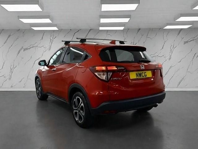 Used Honda HR-V EX 130 HP (95 kW) 2018 Red SUV