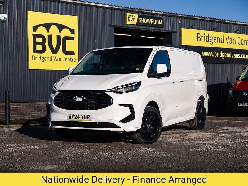 Used Ford Transit Custom Limited 136 HP (100 kW) 2024 White Van
