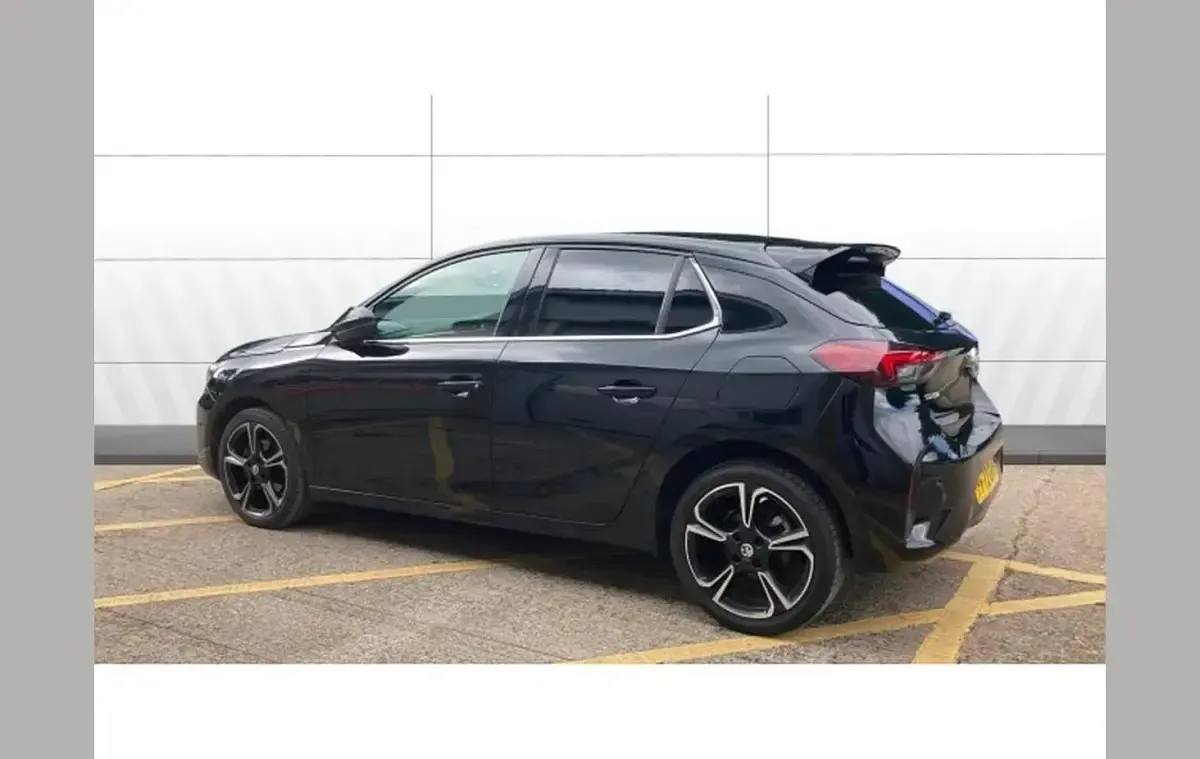 Used Vauxhall Corsa Ultimate 131 HP (96 kW) 2022 Black Hatchback