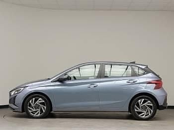 Used Hyundai i20 Advanced 100 HP (73 kW) 2024 Blue Hatchback