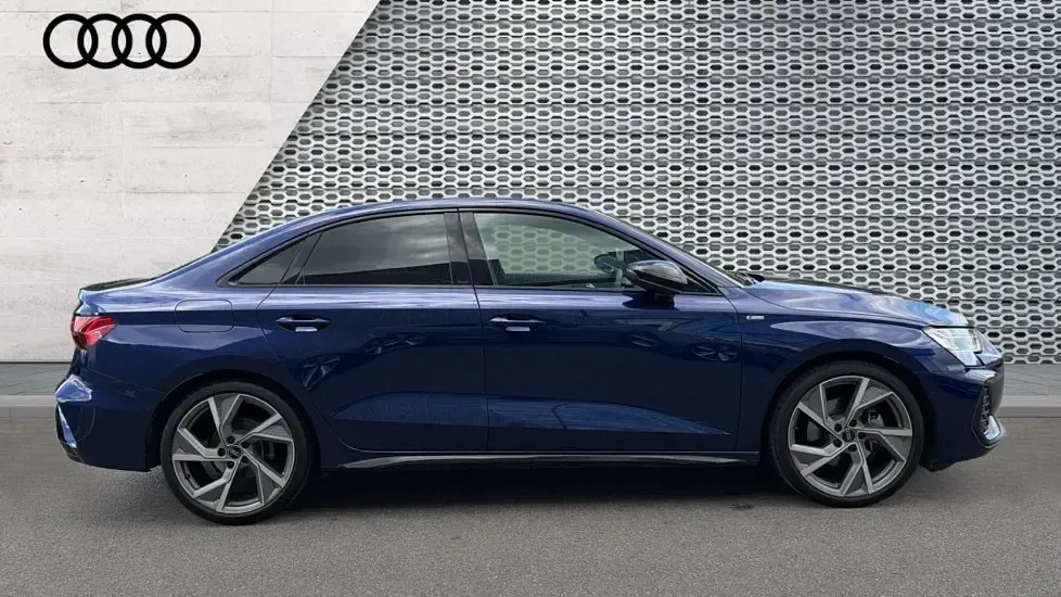 Used Audi A3 Black Edition 150 HP (110 kW) 2025 Blue Sedan