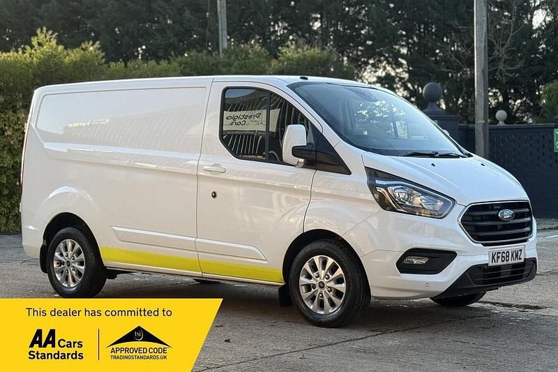 White Used 2019 Ford Transit Custom Limited | £11,490 (Fair price) - Image 1/2