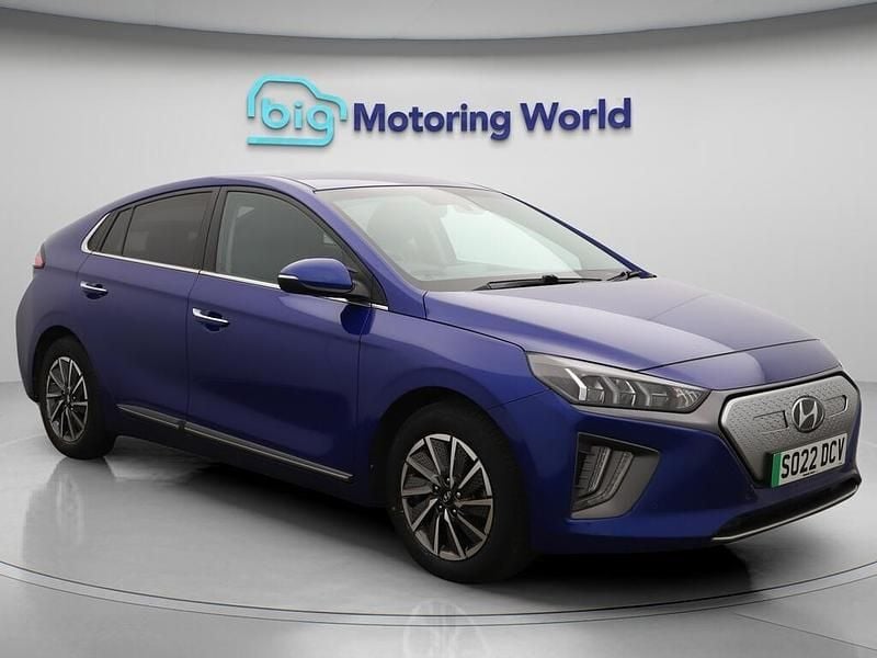 Blue Used 2022 Hyundai Ioniq 6 Premium SE Sedan | £11,672 (Fair price) - Image 1/4